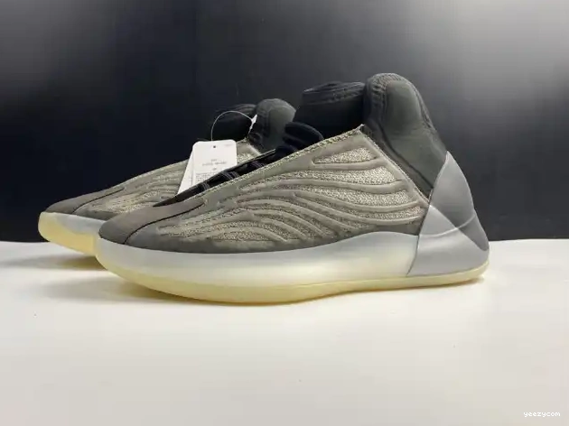 Quantum Barium Yeezy Adidas H68771 0522